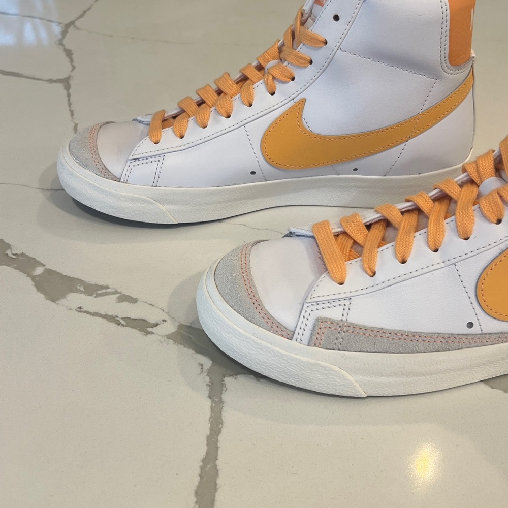 Nike Blazer Mid 77 White Peach Cream Sail Sneaker FD0287 100 Womens Sz 7.5 - Picture 9 of 15